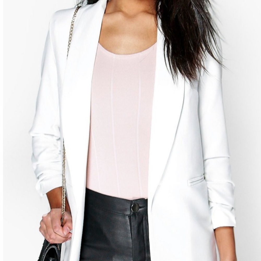 BOOHOO White Ruched Jacket